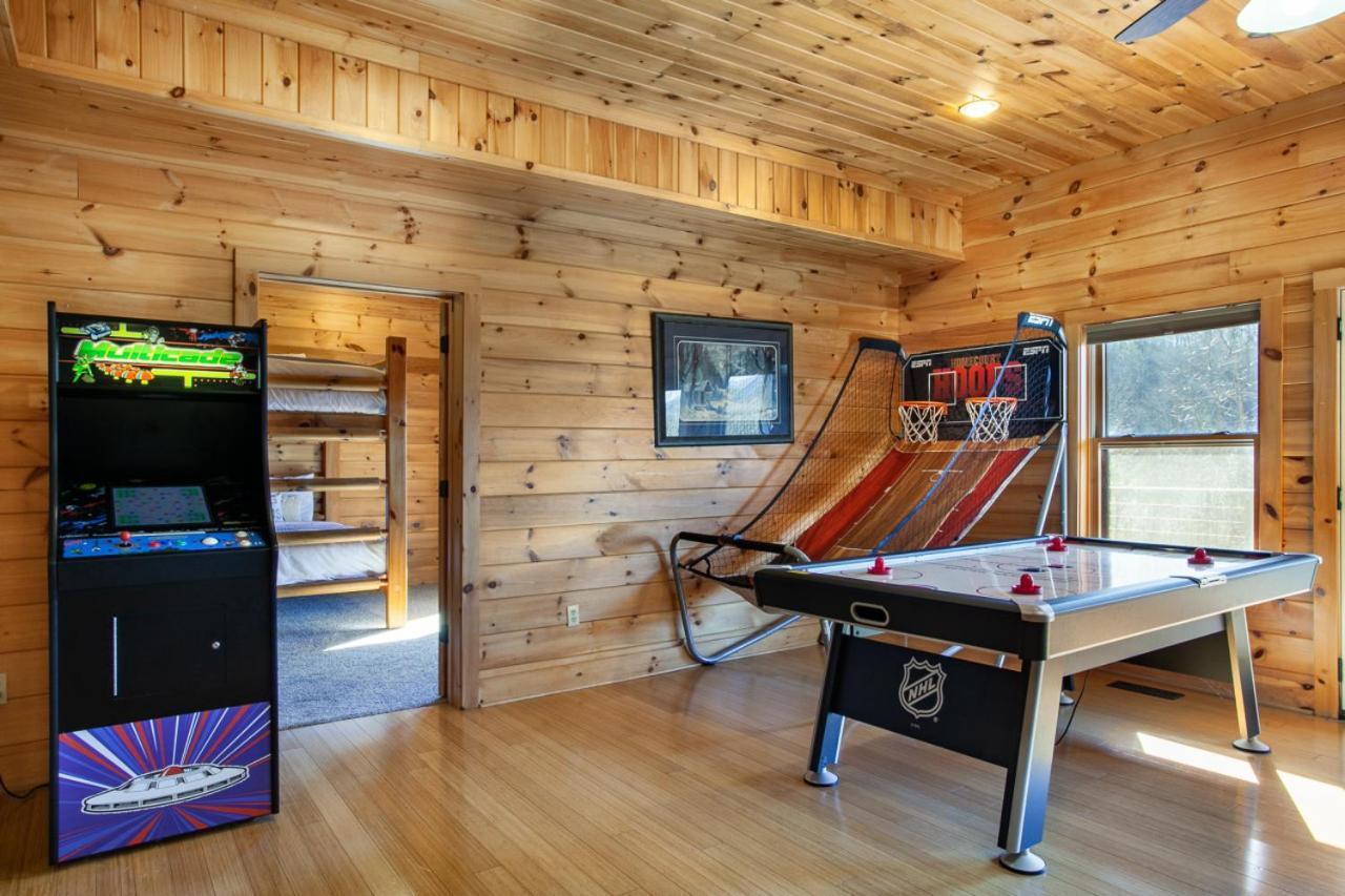 Black Bear Reserve - Mtn View, Hot Tub, Game Room Sevierville Zewnętrze zdjęcie