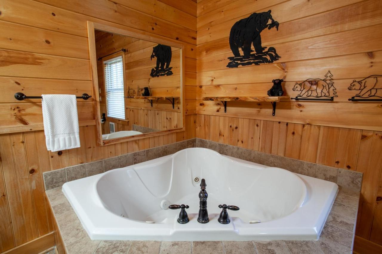 Black Bear Reserve - Mtn View, Hot Tub, Game Room Sevierville Zewnętrze zdjęcie