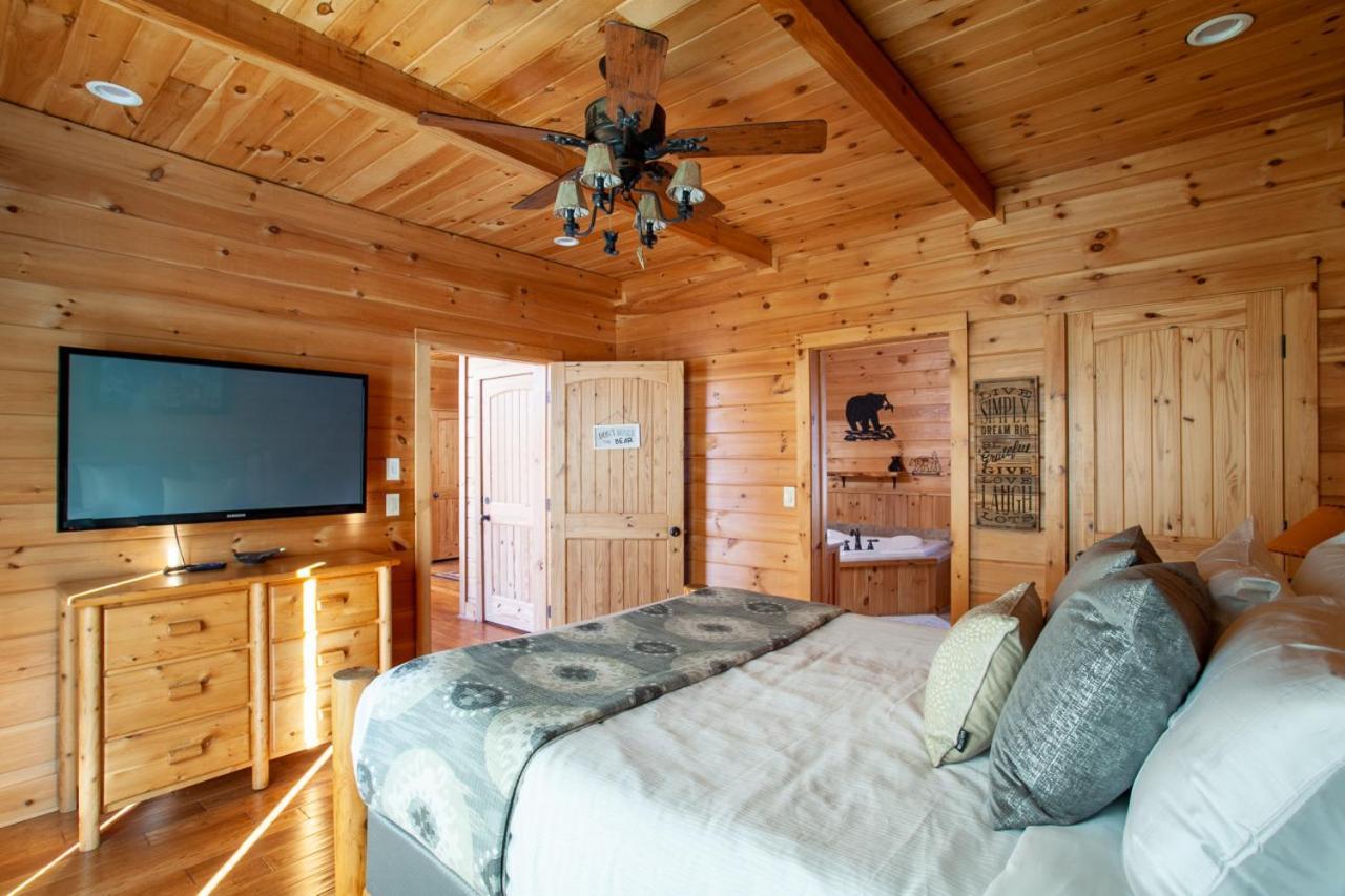 Black Bear Reserve - Mtn View, Hot Tub, Game Room Sevierville Zewnętrze zdjęcie